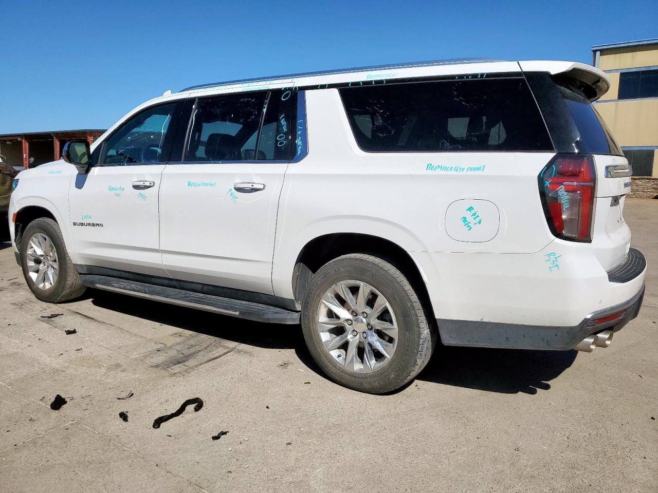 CHEVROLET SUBURBAN C1500 PREMIER