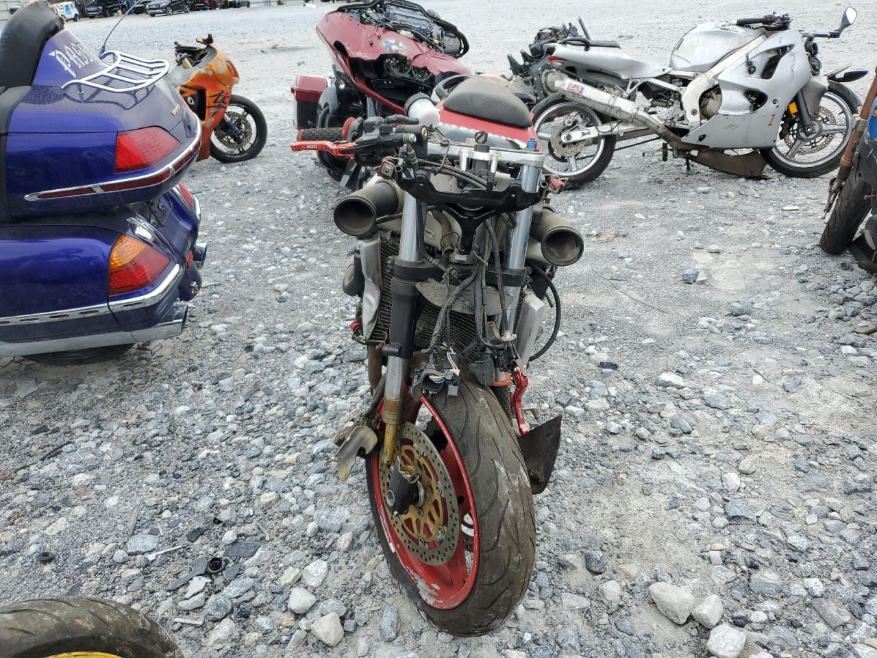 Lot #3294192946 2000 KAWASAKI ZX600 J1