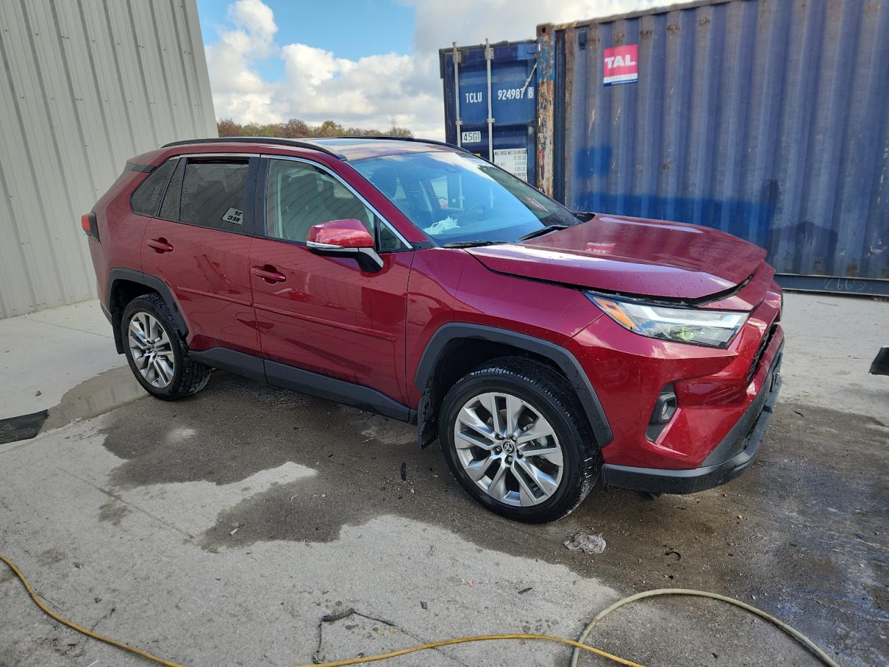 TOYOTA RAV4 XLE PREMIUM