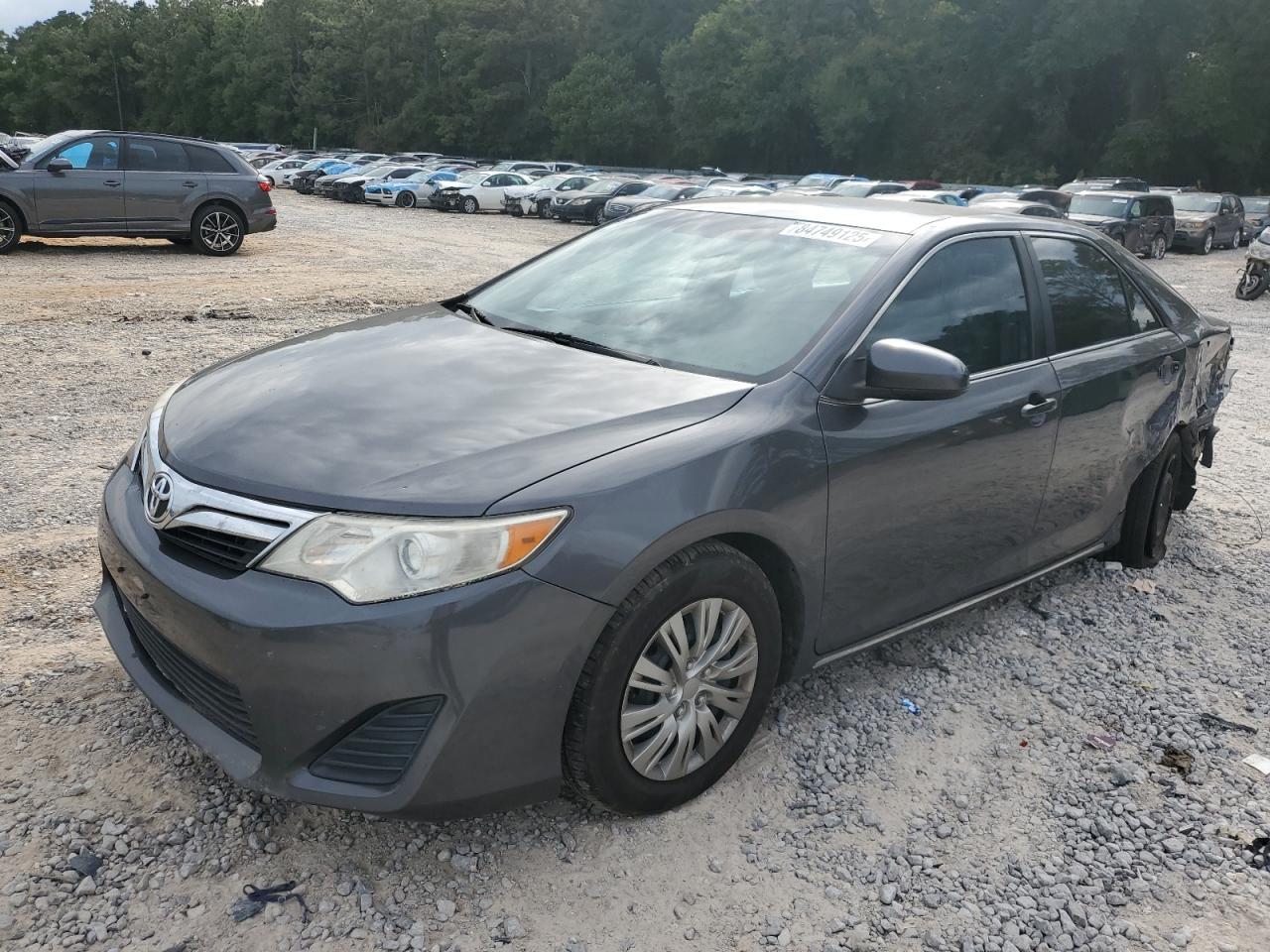 TOYOTA CAMRY L