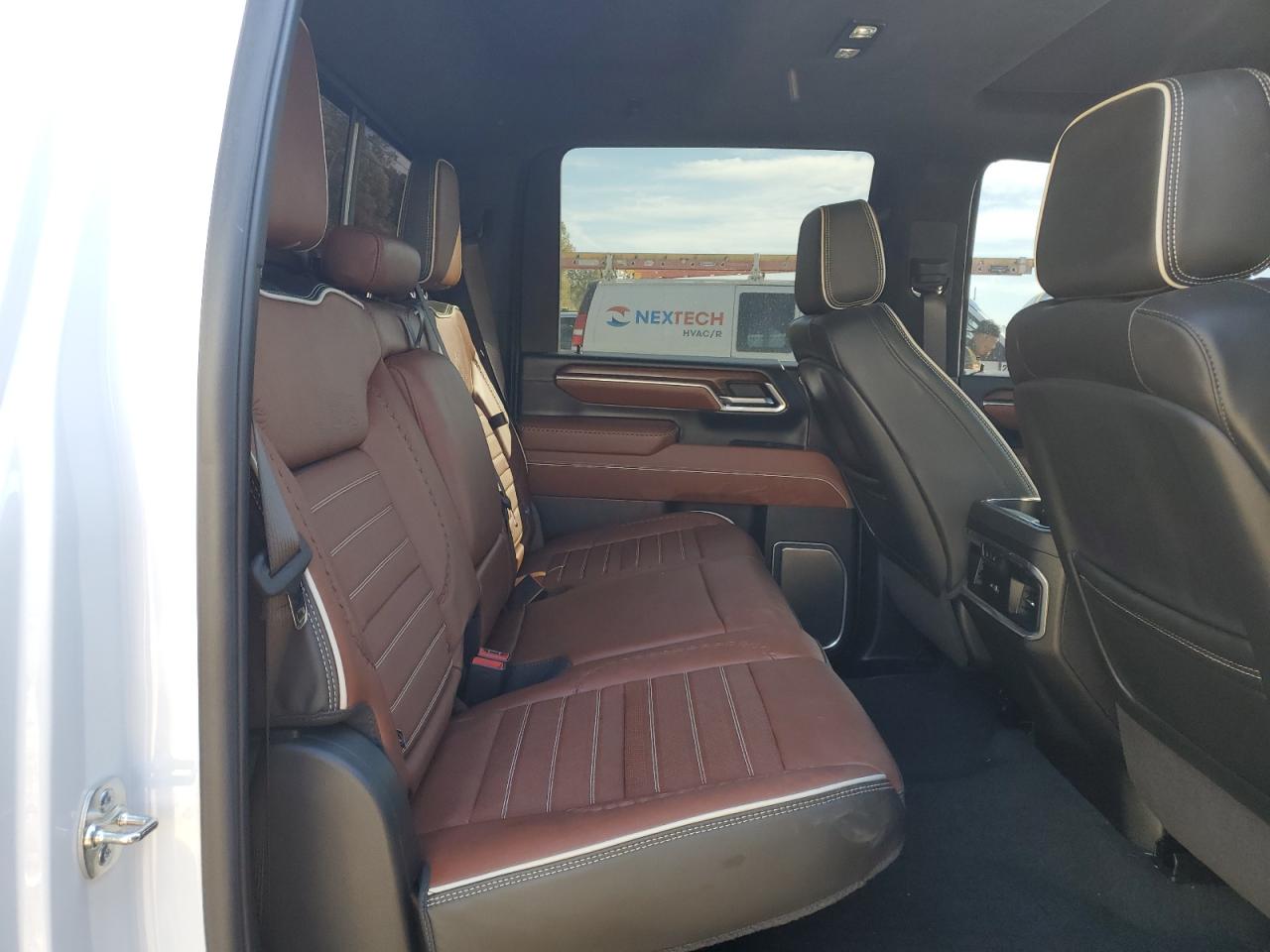 GMC SIERRA K2500 DENALI ULTIMATE