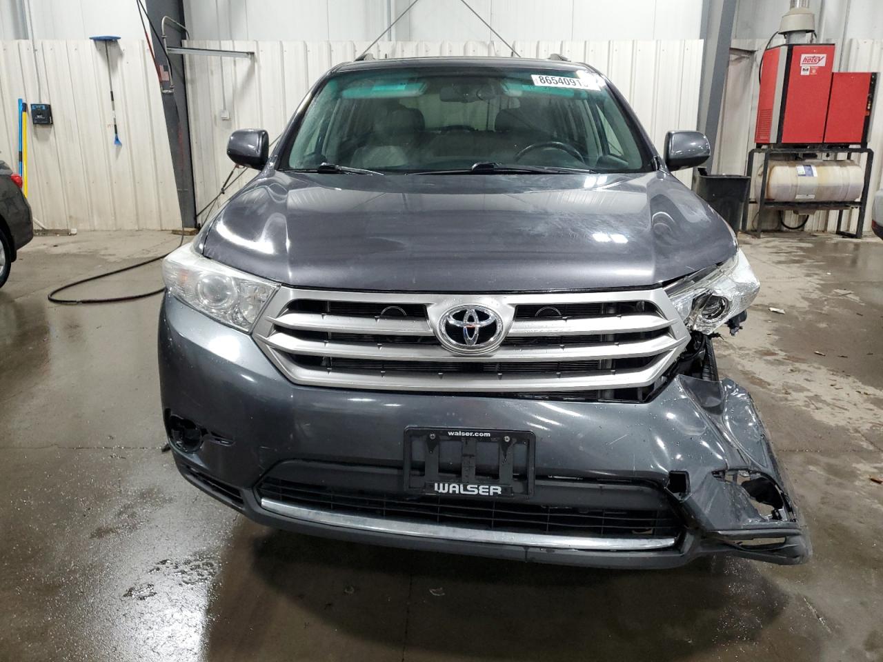 TOYOTA HIGHLANDER LIMITED