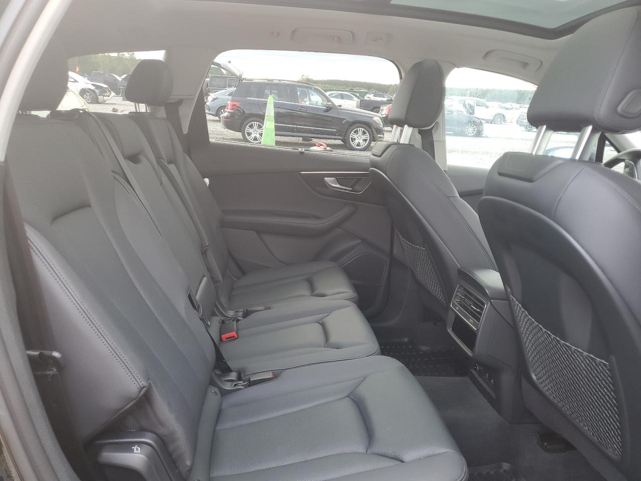 AUDI Q7 PREMIUM PLUS