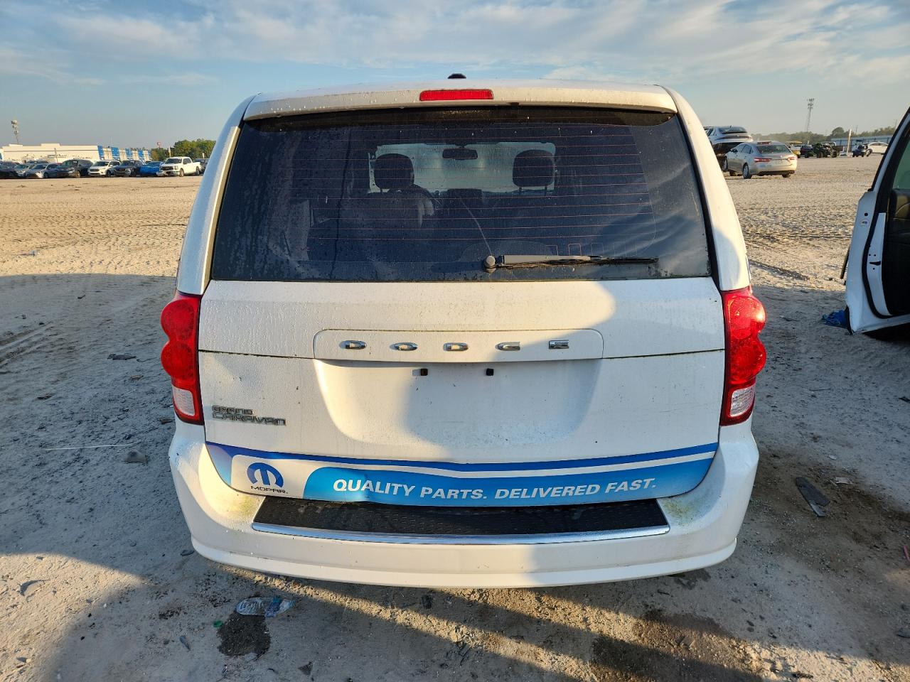 DODGE GRAND CARAVAN SE