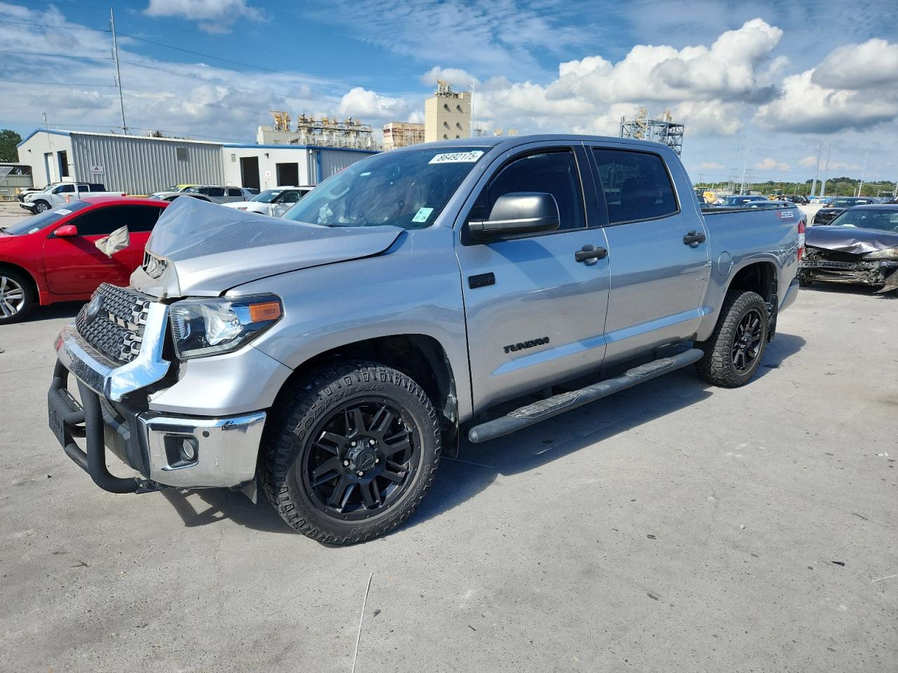 TOYOTA TUNDRA CREWMAX SR5
