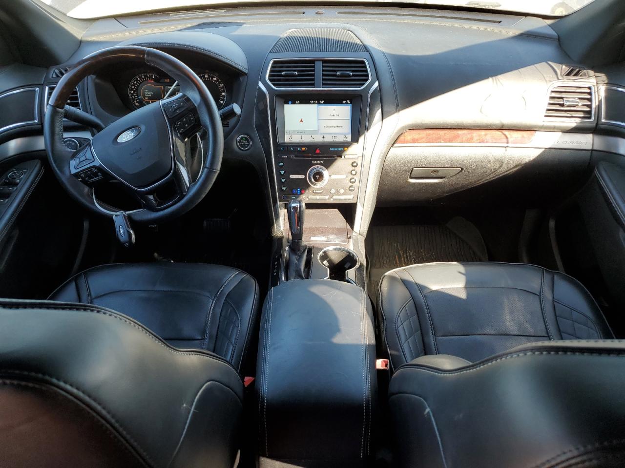 FORD EXPLORER PLATINUM