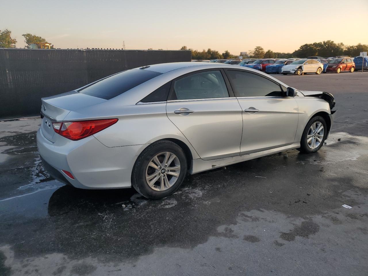 HYUNDAI SONATA GLS