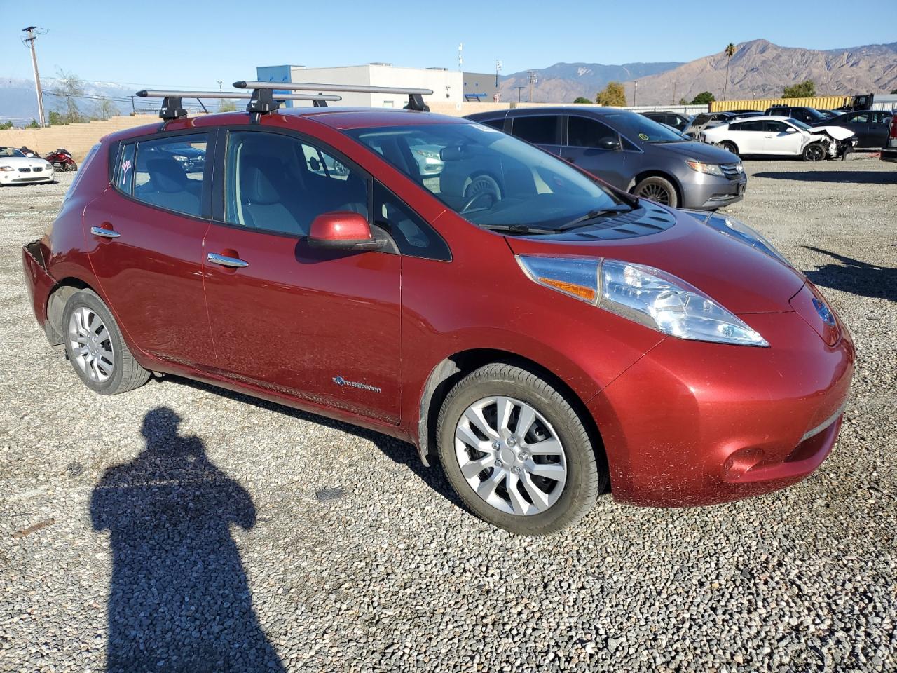 NISSAN LEAF S