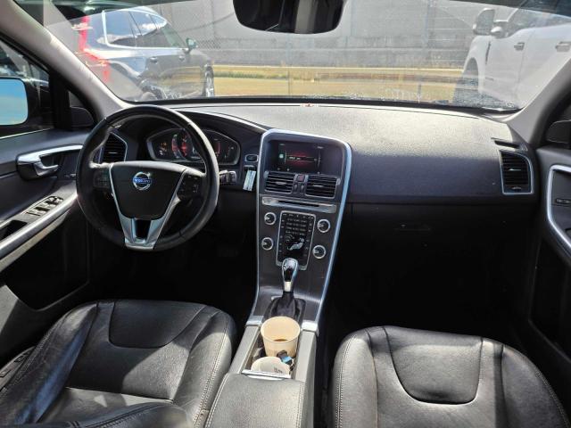 2016 VOLVO XC60 T5 PR - YV440MDK2G2789672