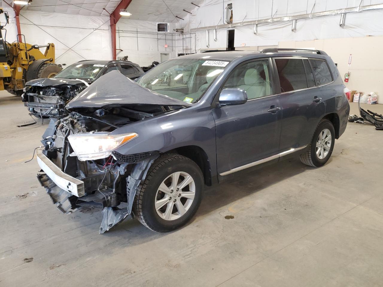TOYOTA HIGHLANDER BASE