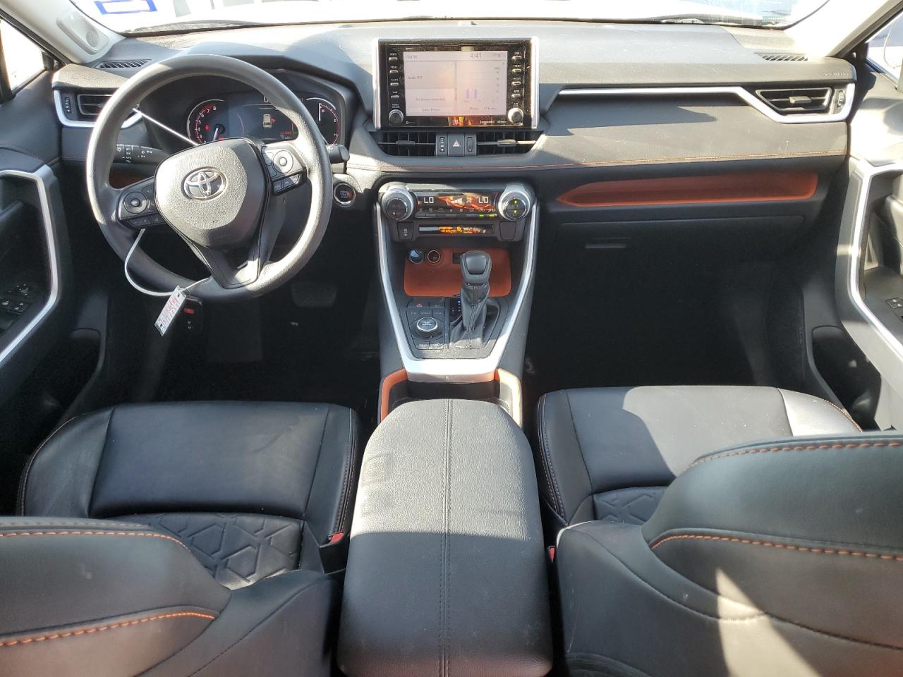 TOYOTA RAV4 ADVENTURE