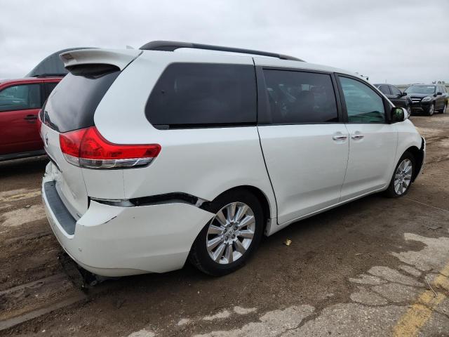 2011 TOYOTA SIENNA XLE #3285900566