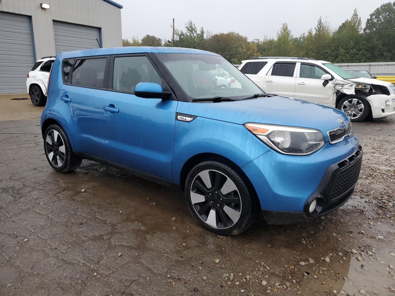 KIA SOUL +