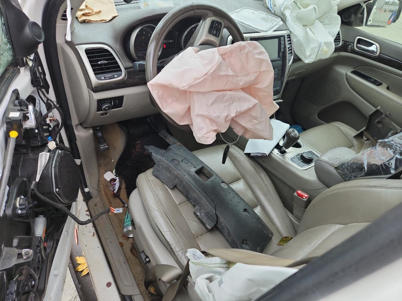 JEEP GRAND CHEROKEE LAREDO