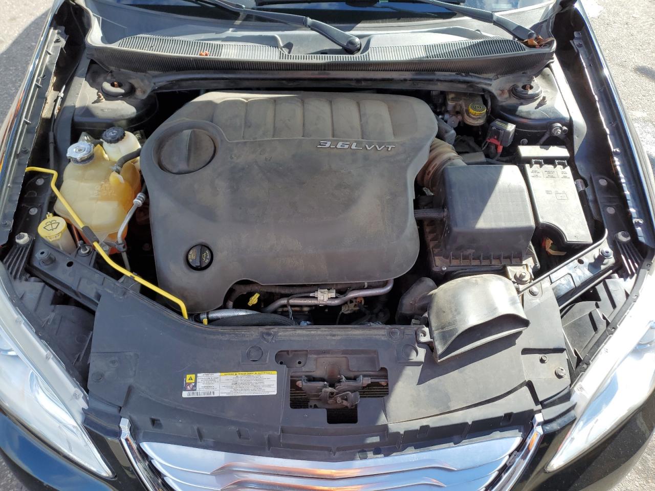 CHRYSLER 200 LIMITED