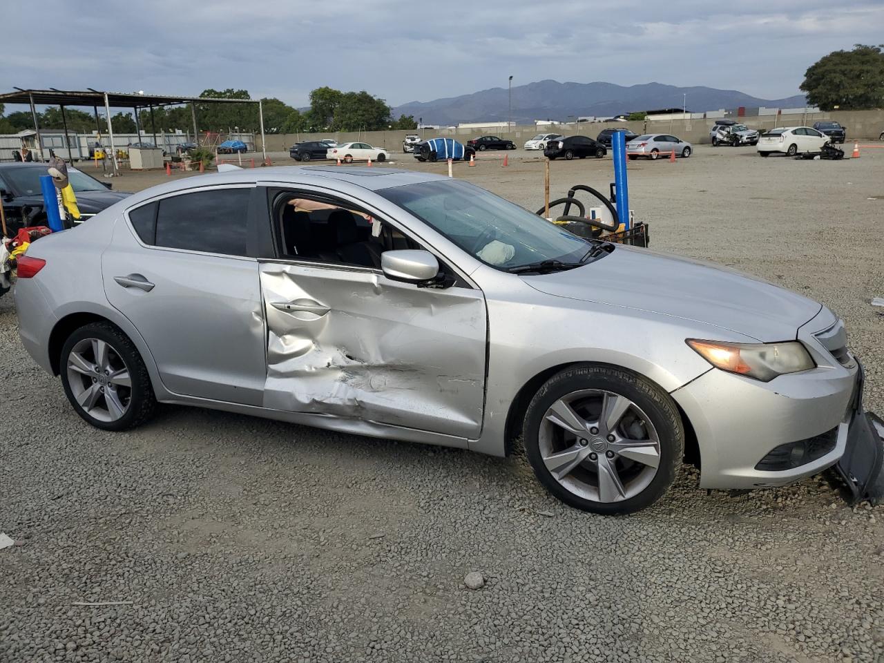 ACURA ILX 24 PREMIUM