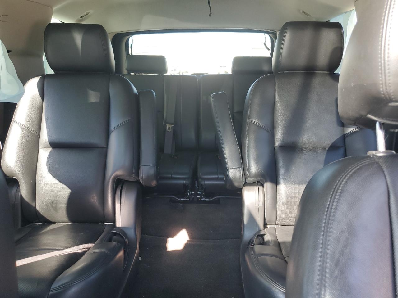 CHEVROLET TAHOE C1500 LTZ