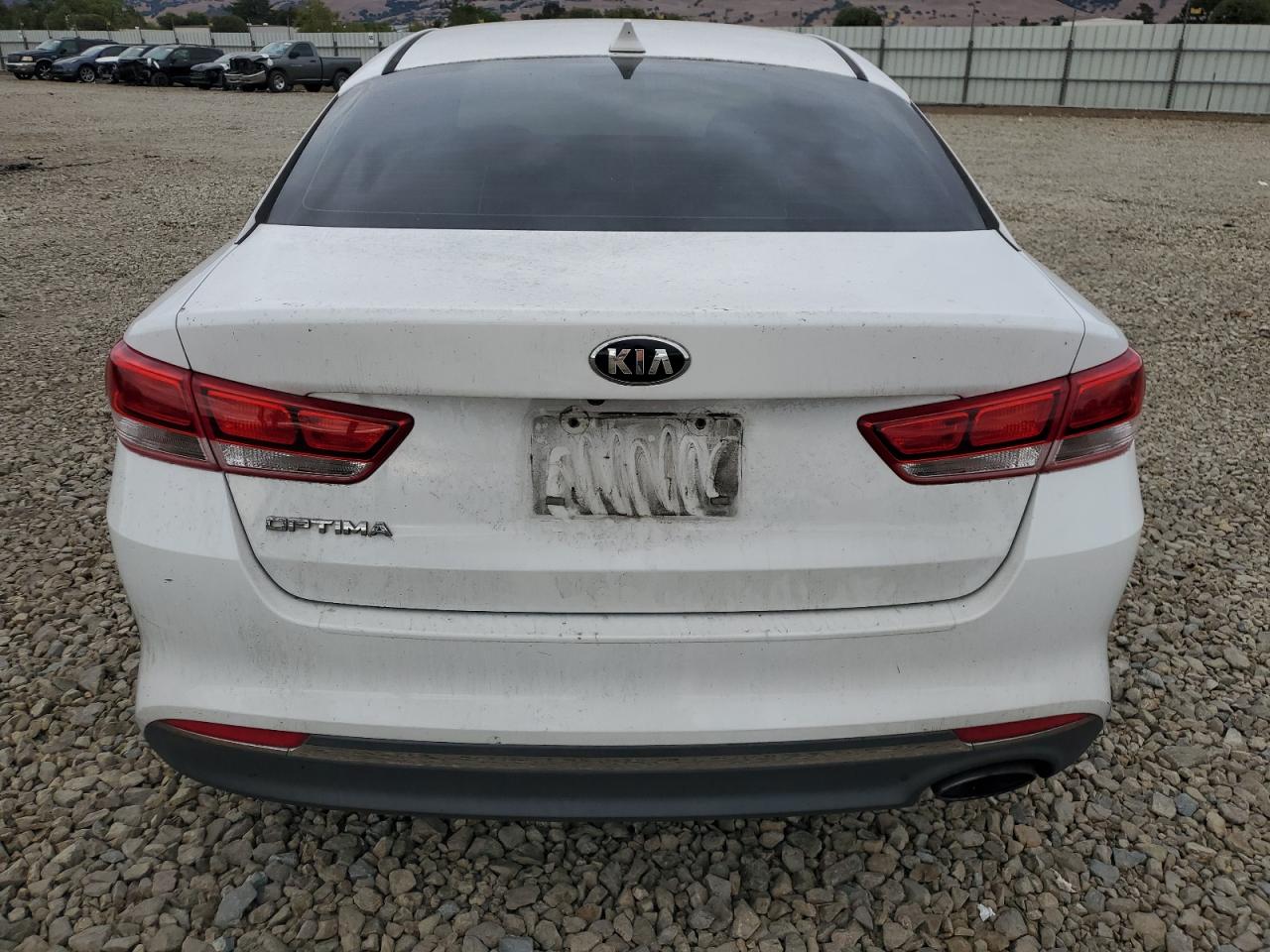 KIA OPTIMA LX