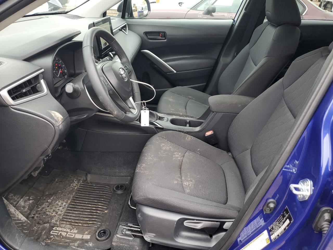 TOYOTA COROLLA CROSS LE