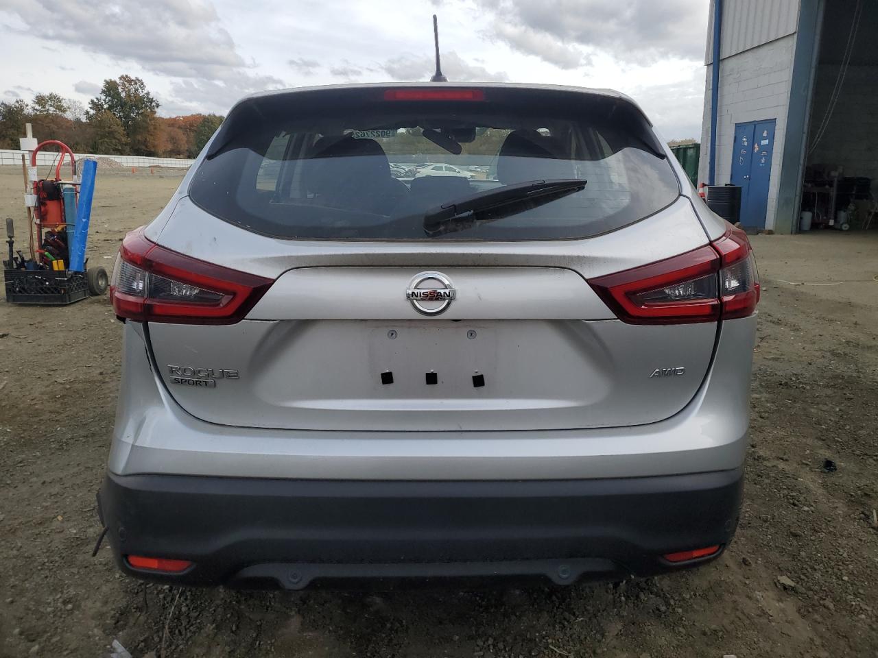 NISSAN ROGUE SPORT S