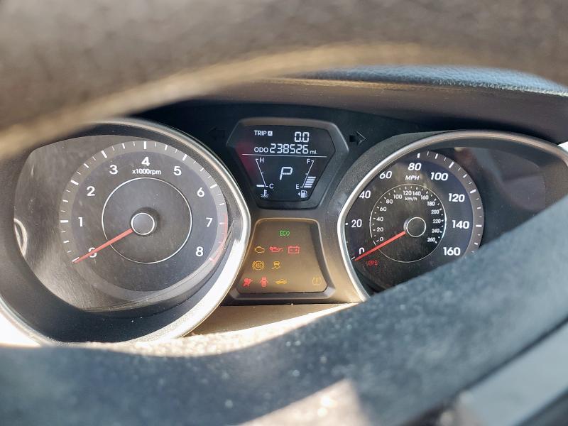 2012 HYUNDAI ELANTRA GL - 5NPDH4AE9CH146321