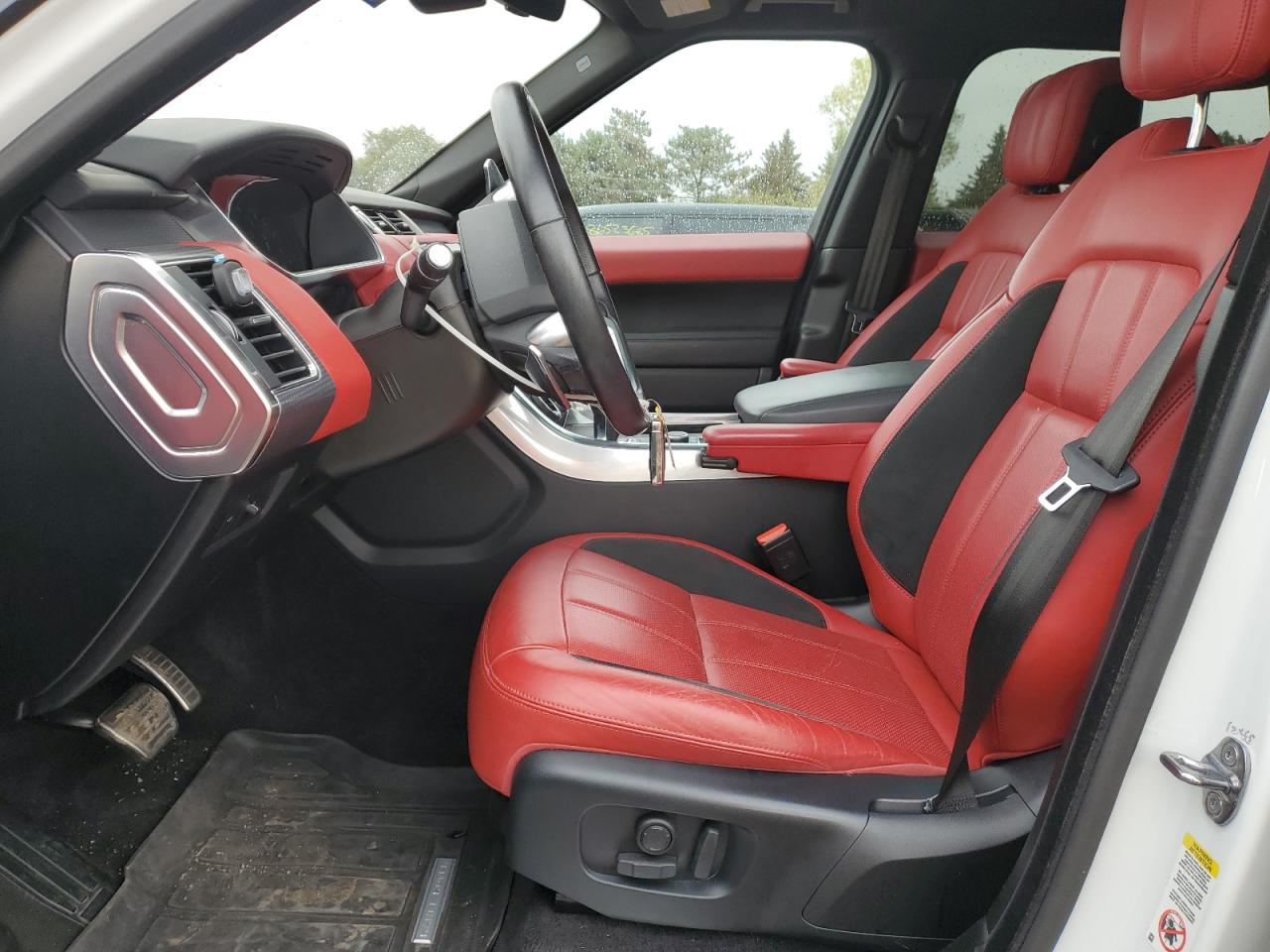 LAND ROVER RANGE ROVER SUPERCHARGED DYNAMIC