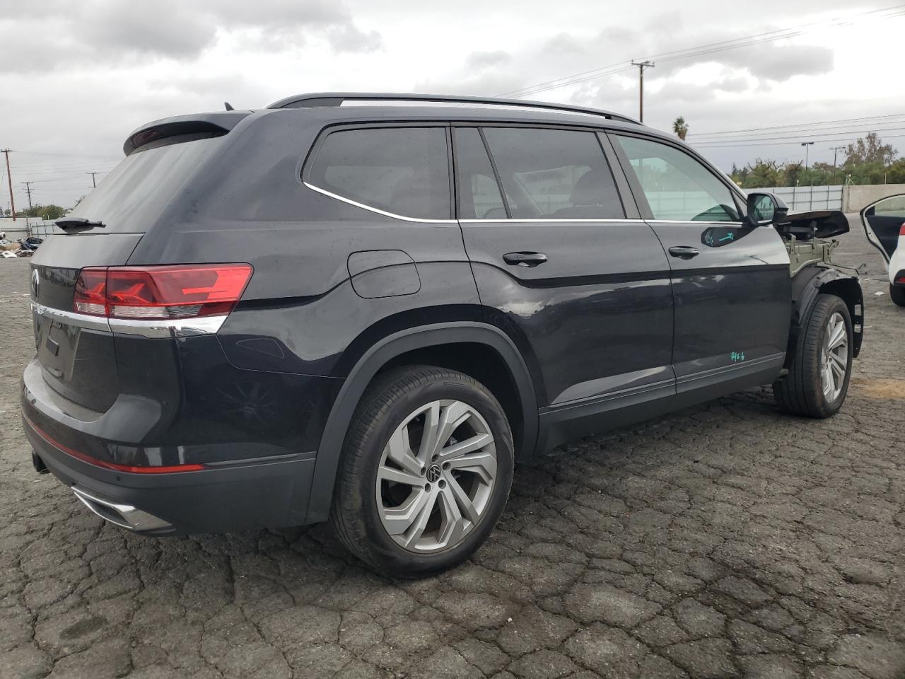 VOLKSWAGEN ATLAS SE