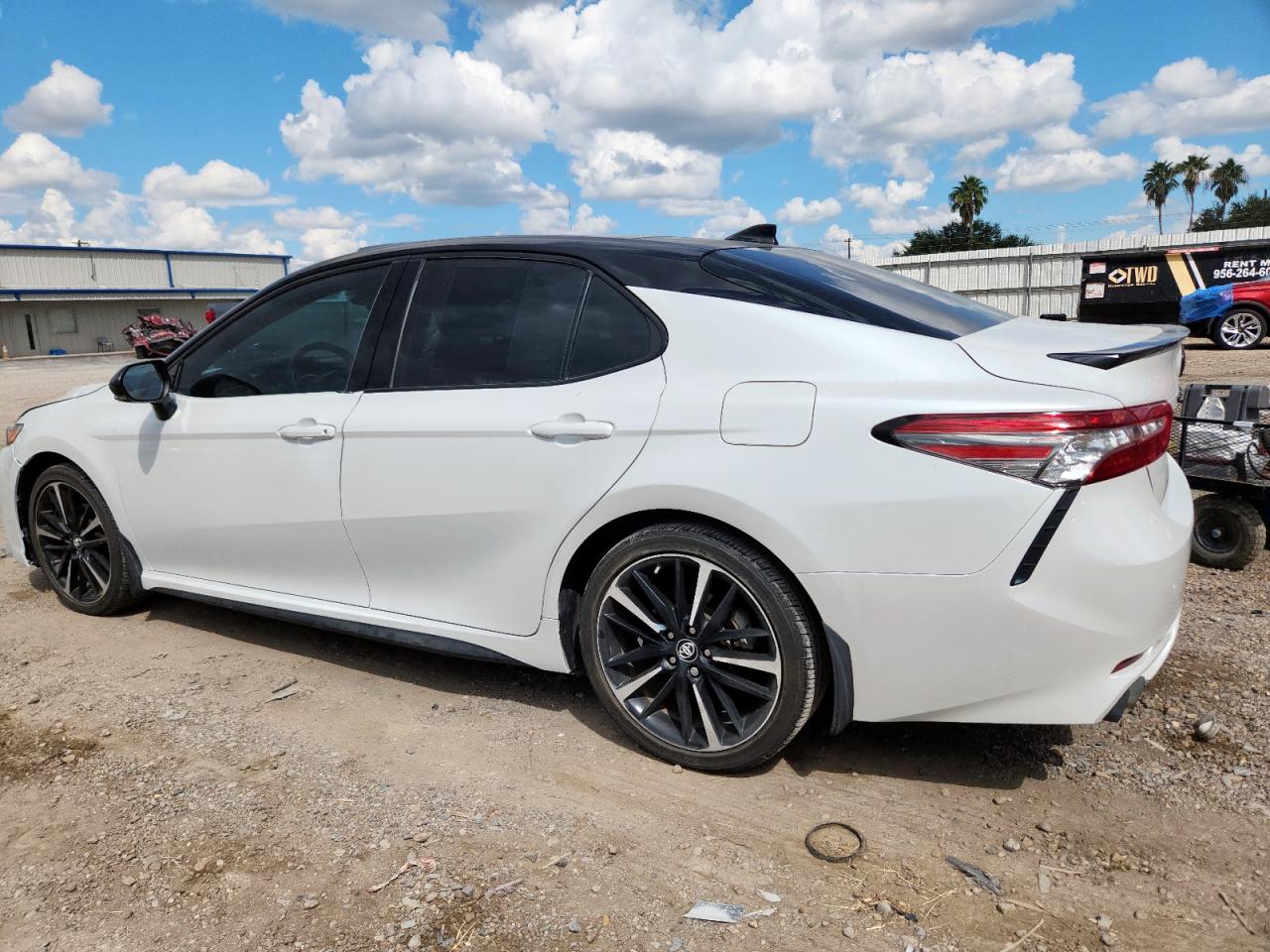 TOYOTA CAMRY XSE