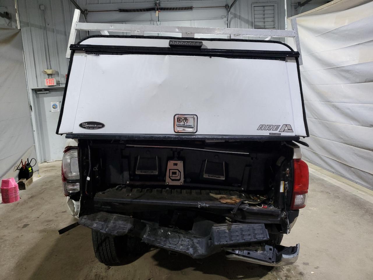 TOYOTA TACOMA ACCESS CAB