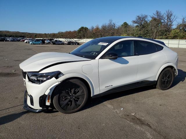 Global Auto Auctions: 2025 FORD MUSTANG MACH-E GT