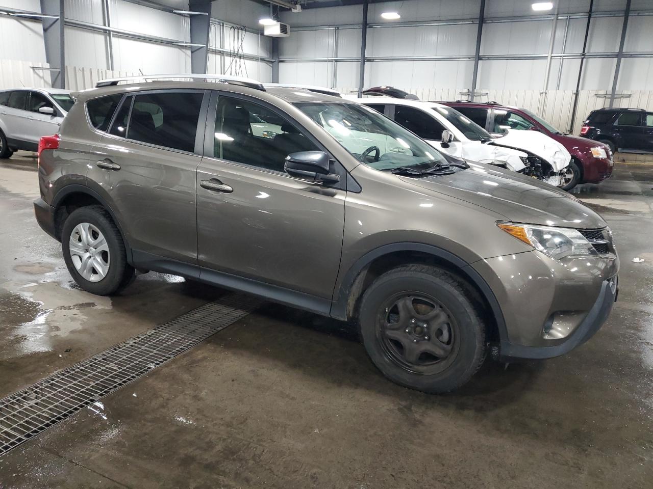 TOYOTA RAV4 LE