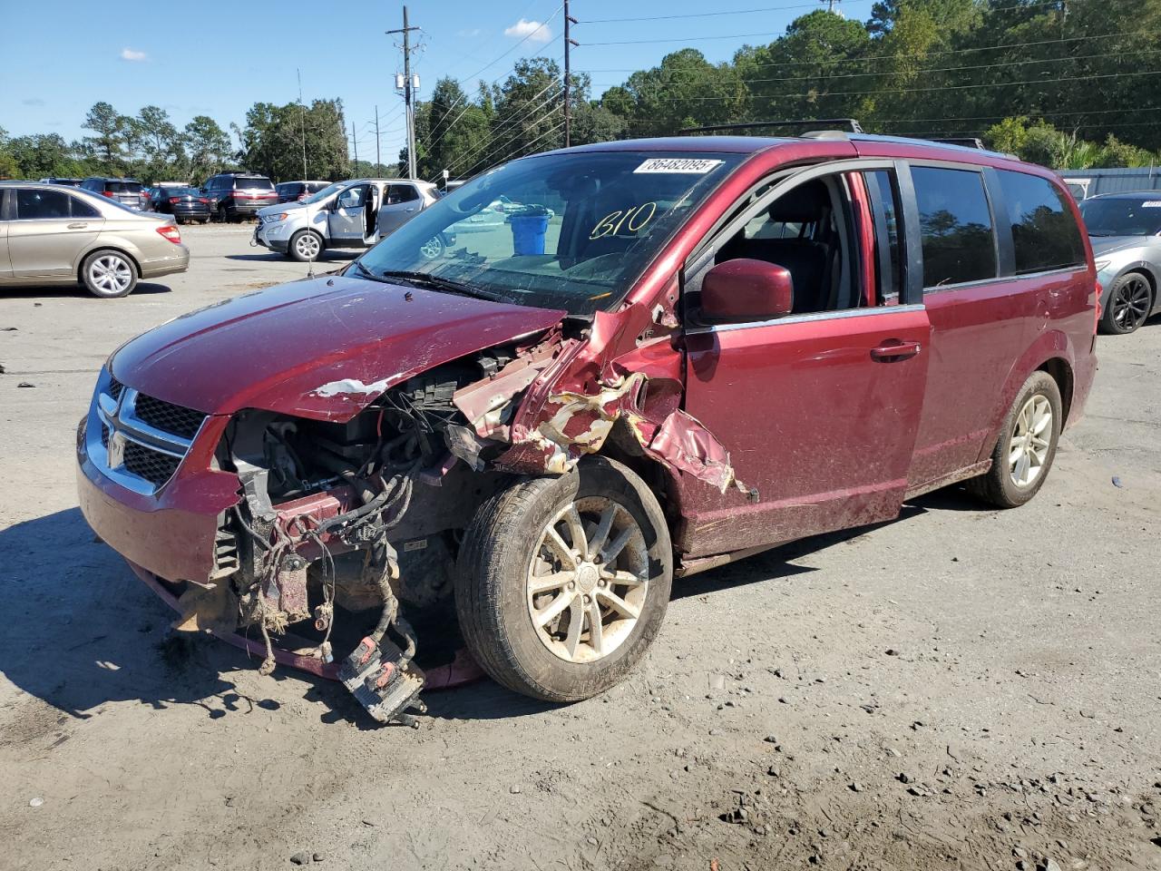 Lot #3302843920 2019 DODGE GRAND CARA