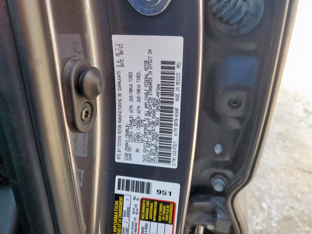 TOYOTA TACOMA DOUBLE CAB