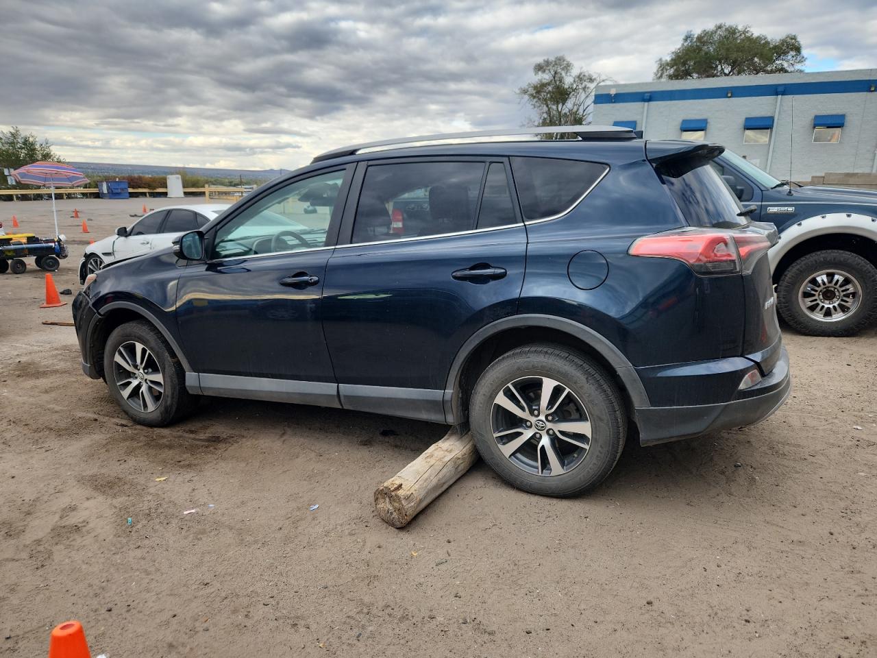 TOYOTA RAV4 ADVENTURE