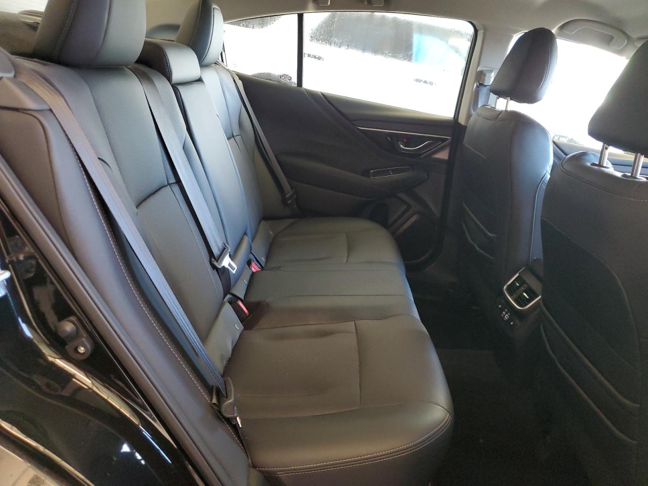 SUBARU LEGACY LIMITED