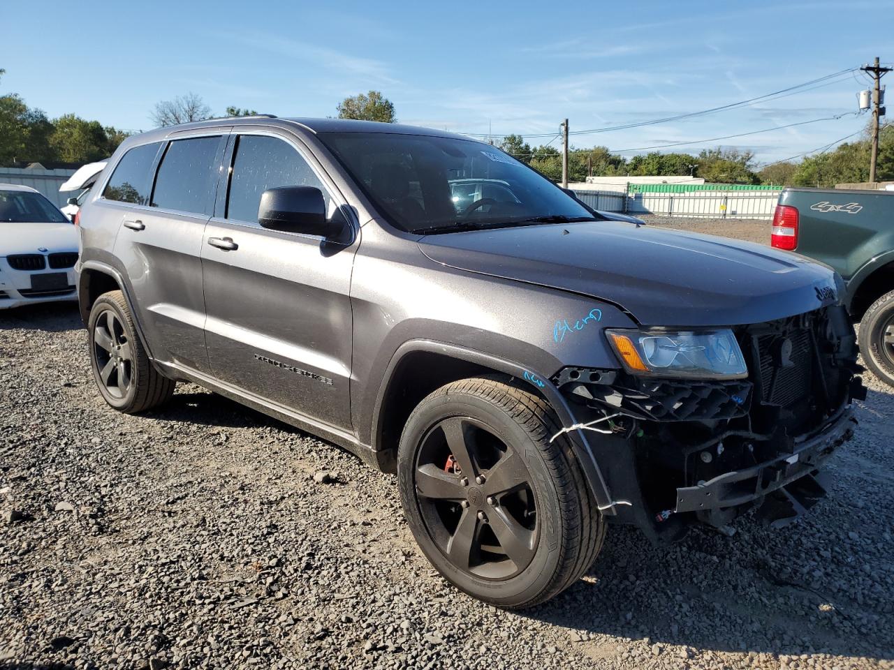 JEEP GRAND CHEROKEE LAREDO