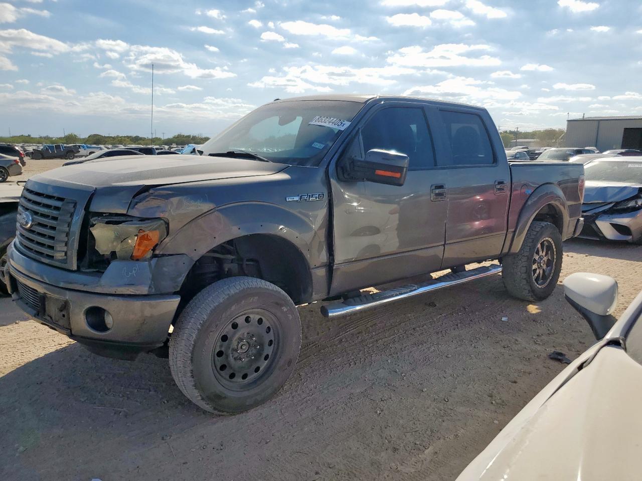 FORD F-150 SUPERCREW