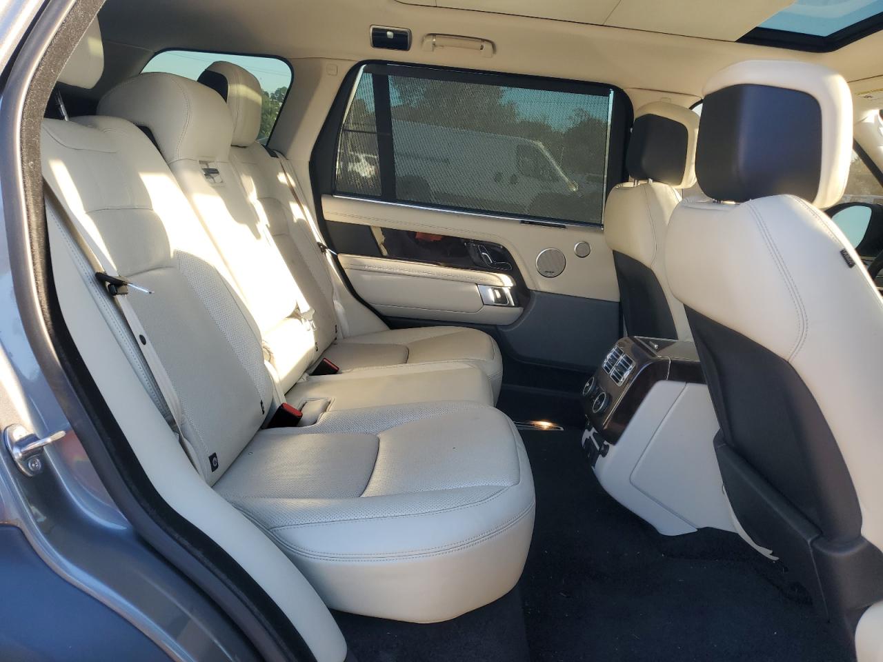 LAND ROVER RANGE ROVER SUPERCHARGED