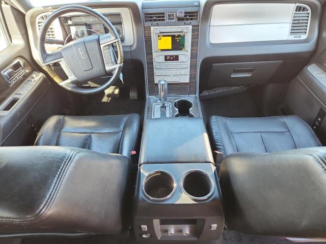 2010 LINCOLN NAVIGATOR - 5LMJJ2J51AEJ06851