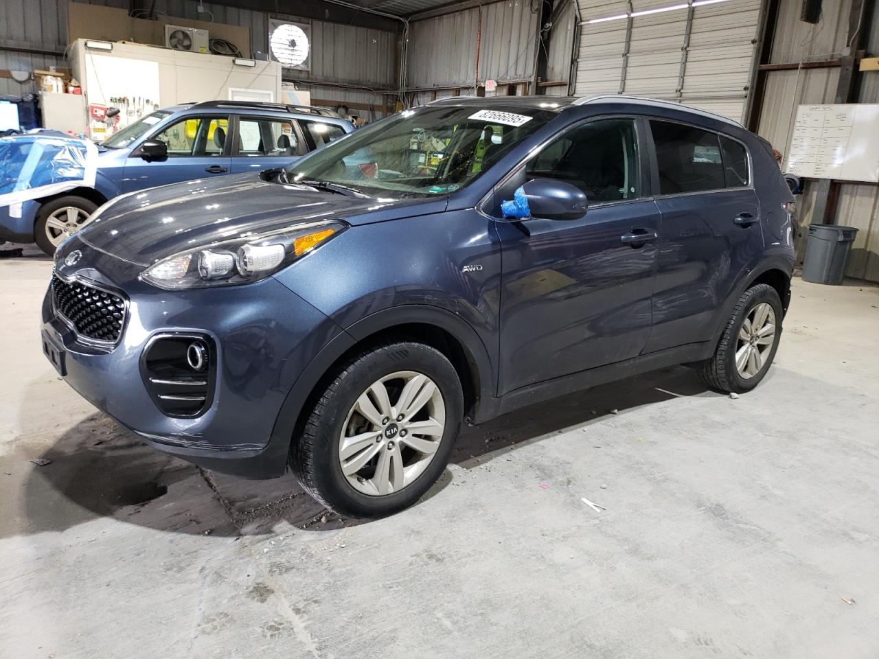 KIA SPORTAGE LX