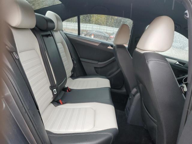 2016 VOLKSWAGEN JETTA SPOR - 3VWD17AJ5GM286513