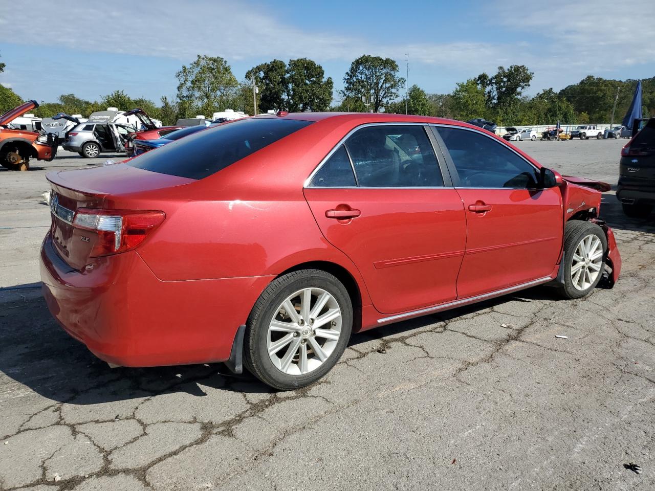 TOYOTA CAMRY SE