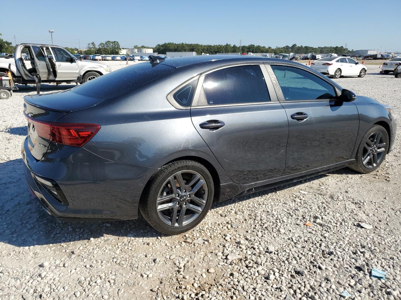 KIA FORTE GT LINE