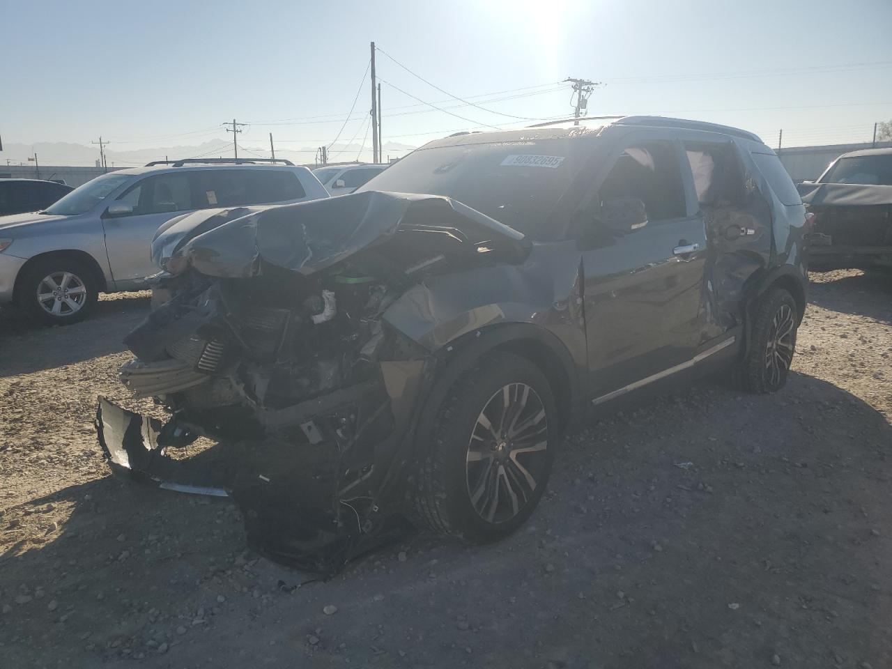 FORD EXPLORER PLATINUM