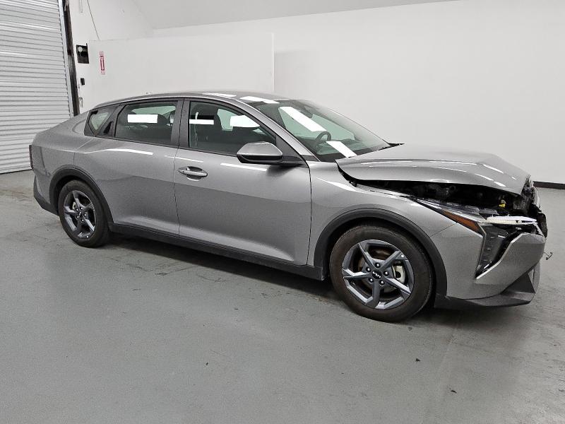 2025 KIA K4 LX - 3KPFT4DE5SE090156