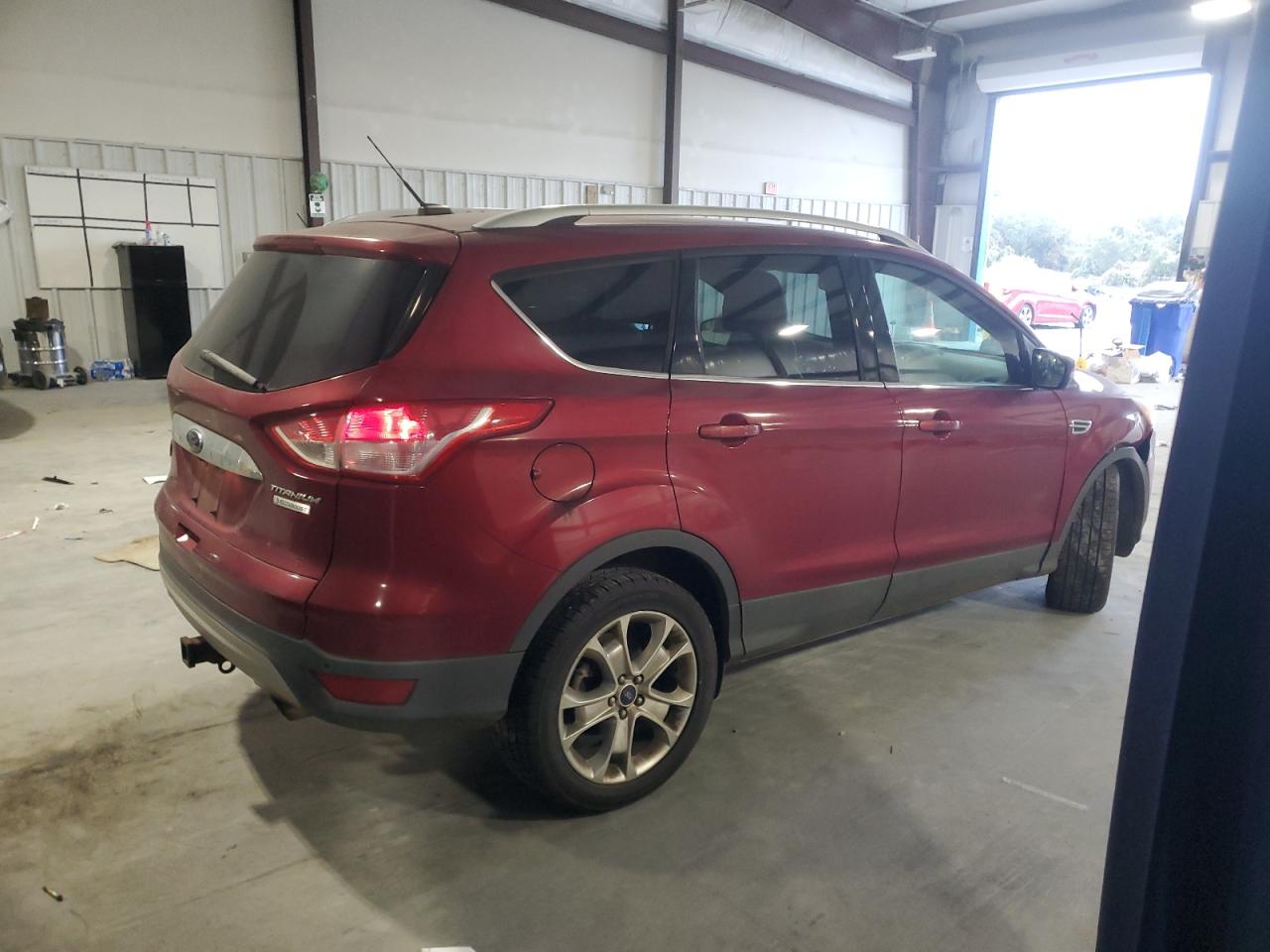 FORD ESCAPE TITANIUM