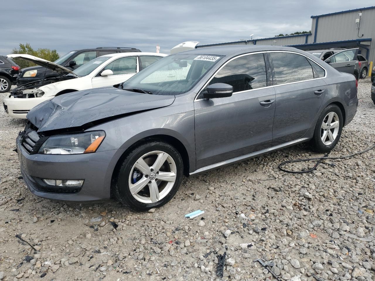 VOLKSWAGEN PASSAT S
