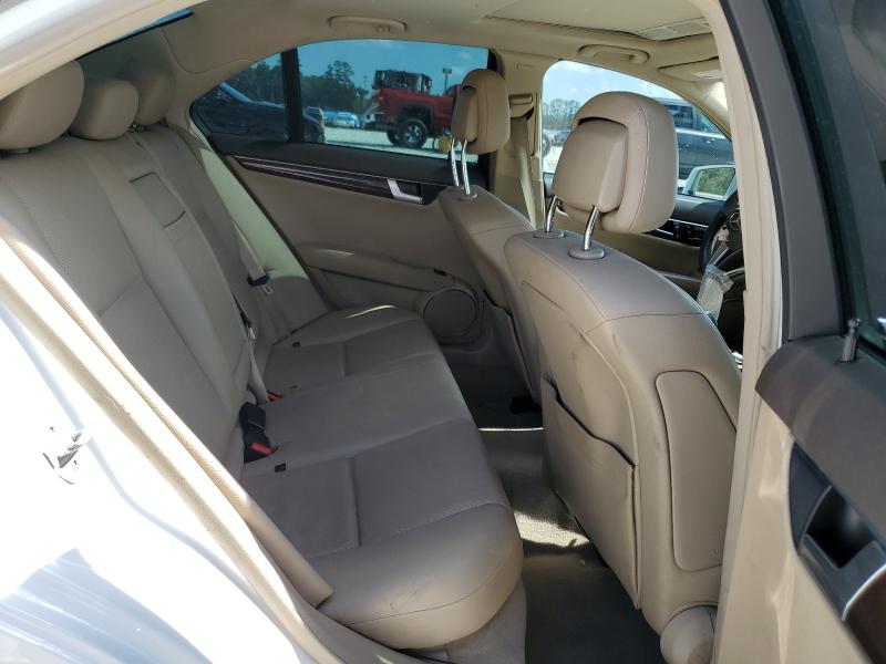 2014 MERCEDES-BENZ C 300 4MAT - WDDGF8AB8ER324981