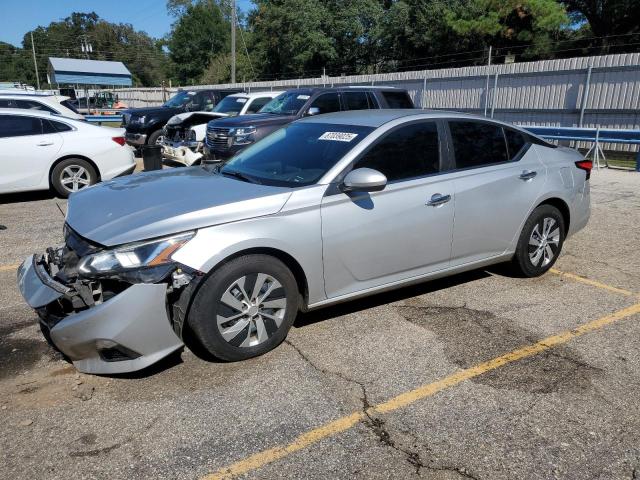 Global Auto Auctions: 2019 NISSAN ALTIMA S