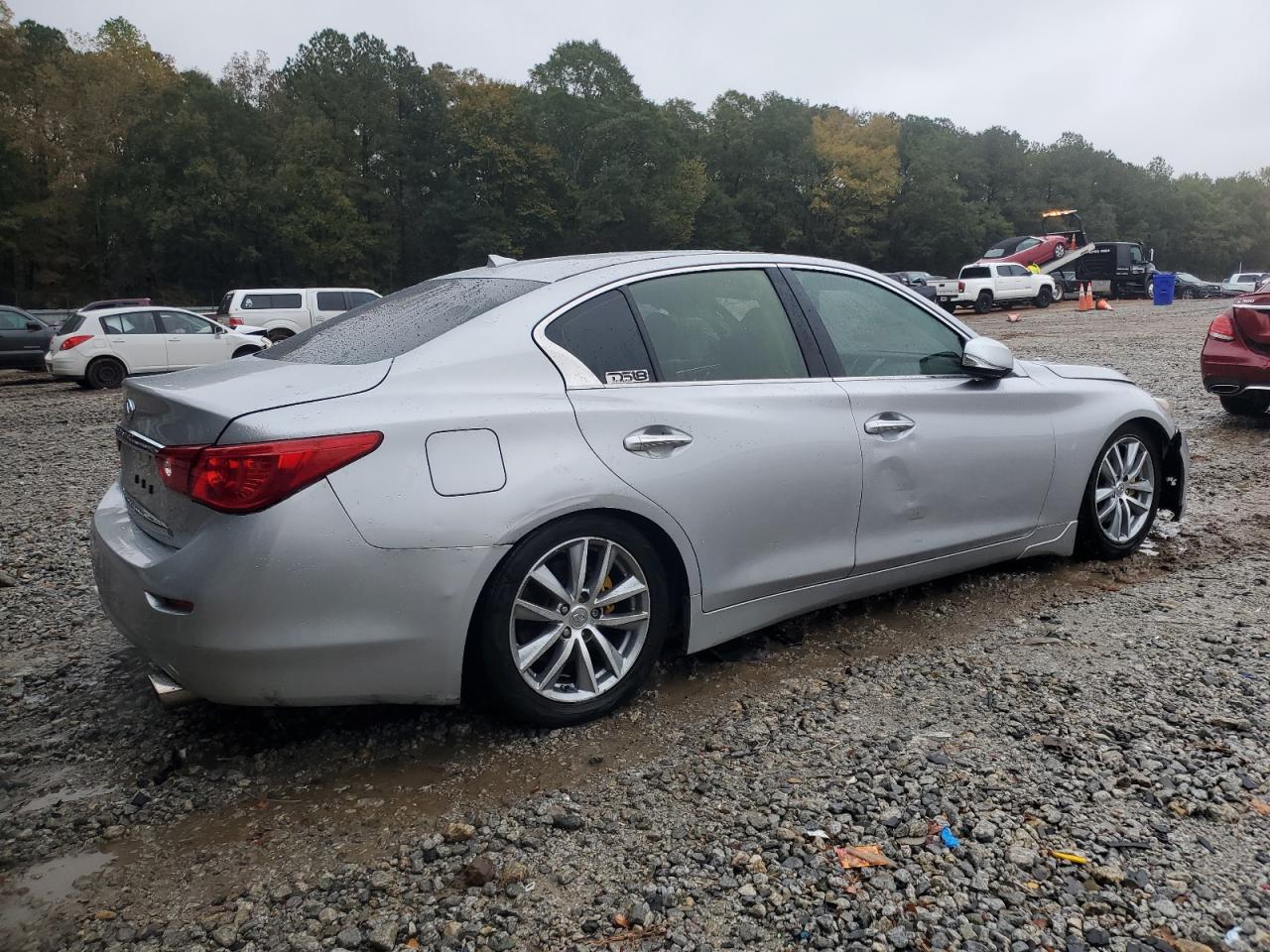 INFINITI Q50 BASE